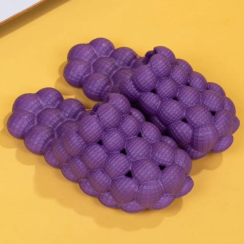 2022 Summer Women Fashion Personality Indoor Home bathroom Massage Bubble Slide Men Lady Outdoor Beach Thick Sole Bubble Slipper