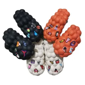 2022 Summer Women Fashion Personality Indoor Home bathroom Massage Bubble Slide Men Lady Outdoor Beach Thick Sole Bubble Slipper