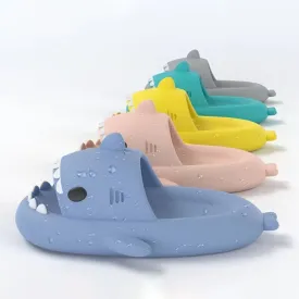 High Quality Slippers Women's Fashion Slippers Solid Color Casual Home Shoes Anti Slip Shoes Men's Beach Shark Slippers 36-45